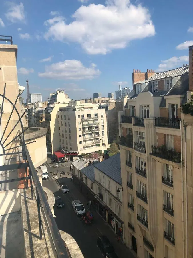 Appartement Vue Tour Eiffel - Paris 16Eme